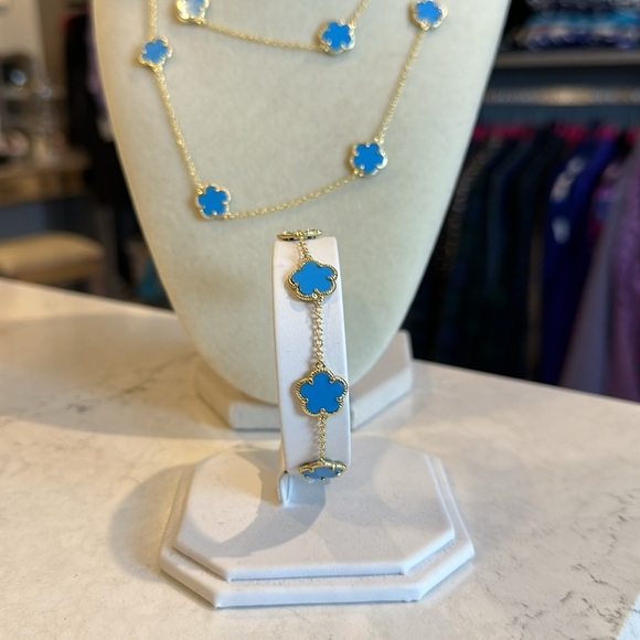 Unbranded turquoise clover stainless steel plated necklace and bracelet set - Picture 2 of 3